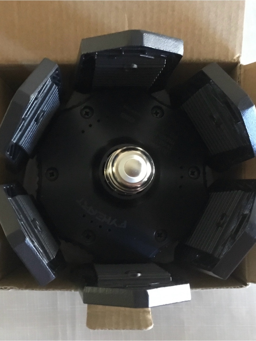 LED Garage Light - Picture 2 of 9